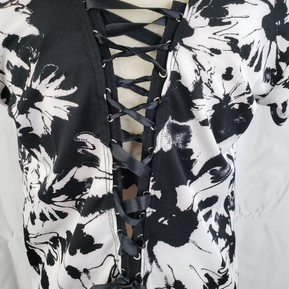 Demi Loon Black-White Floral Bombshell Vixen Pin up Back Corset Tie Dress Sz 2XL - Picture 9 of 14